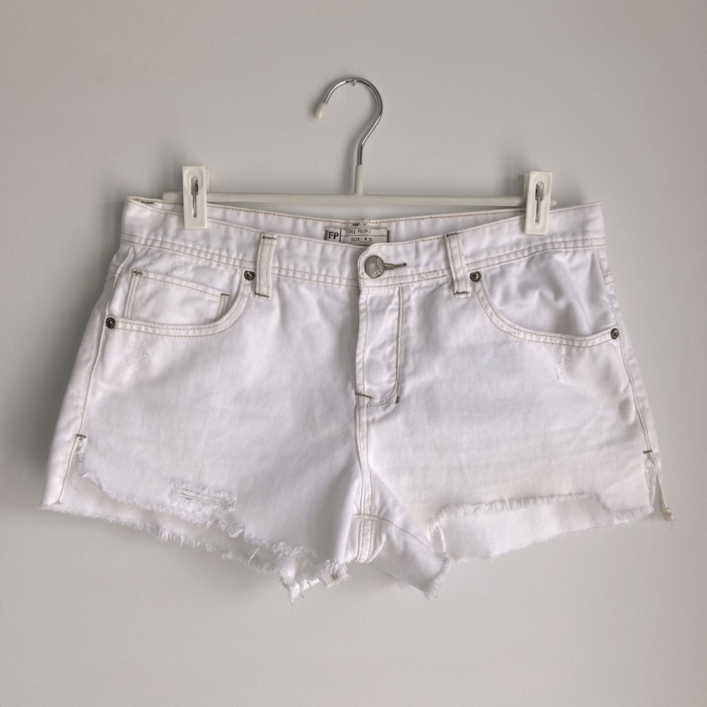 Free People jean shorts Size 29